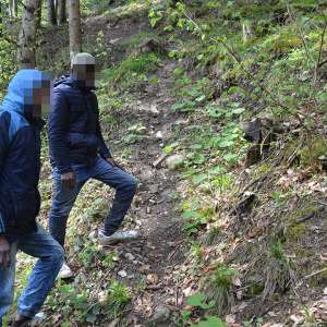 Doi  cetăţeni străini opriți la frontiera de nord a ţării