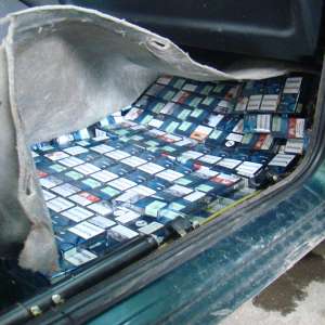 Peste 36.000 pachete cu țigări confiscate la frontiera de nord