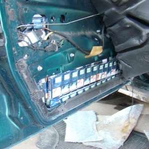 Peste 36.000 pachete cu țigări confiscate la frontiera de nord