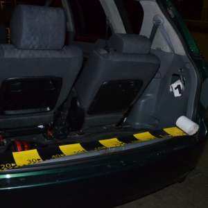 Tutun aromatizat, ascuns într-un autoturism