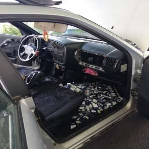 Ţigări ascunse în rezervorul unui autoturism, confiscate în P.T.F. Halmeu