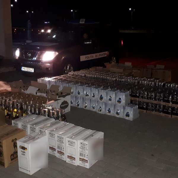 2.766 de sticle cu alcool descoperite la P.T.F. Giurgiu