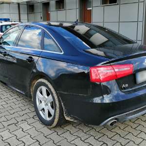 Autoturism căutat de autorităţile britanice,  oprit în Negrești Oaș