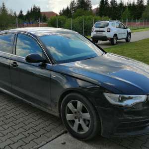 Autoturism căutat de autorităţile britanice,  oprit în Negrești Oaș