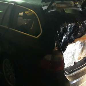 Peste 30.500 pachete cu țigări de contrabandă, confiscate la frontiera de nord a ţării