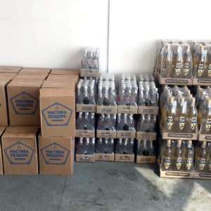 Peste 2.700 de sticle cu alcool descoperite la P.T.F. Giurgiu