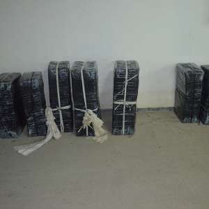 Peste 10.000 pachete cu țigări, confiscate la frontiera de nord