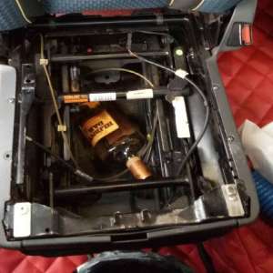 Bunuri de contrabandă descoperite la frontgiera de est