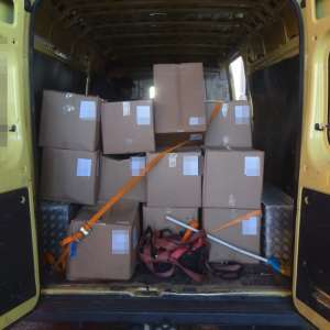 Trei cetăţeni Siria, depistaţi la P.T.F. Calafat, ascunși printre cutii cu articole textile