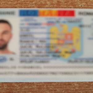 Carte de identitate falsă, descoperită la controlul de frontieră