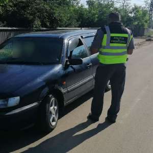 Tânăr fără permis de conducere depistat în trafic