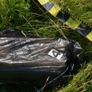 Ţigări de contrabandă transportate cu drona, abandonate în pădure