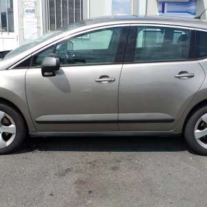 Autoturism căutat de autorităţile din Italia, depistat de poliţiştii de frontieră de la P.T.F. Nădlac II