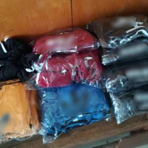 Bunuri susceptibile a fi contrafăcute în valoare de peste 18.000 lei, descoperite de poliţiştii de frontieră din P.T.F. Vama Veche