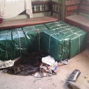 15.000 de pachete cu țigări de contrabandă, confiscate la frontieră