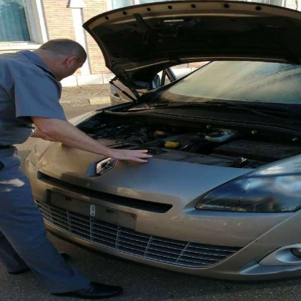 Autoturism semnalat furat din Franţa, depistat la controlul de frontieră