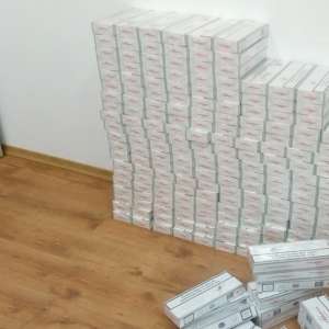 Doi soți cercetați de poliţiştii de frontieră  pentru contrabandă cu ţigări