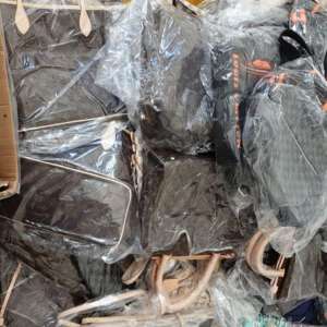 Bunuri în valoare de peste 1.500.000 lei, susceptibile a fi contrafăcute, confiscate de polițiștii de frontieră din P.T.F. Giurgiu