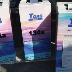 Butelii cu freon, descoperite la P.T.F. Giurgiu