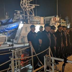 Nava MAI 1101 a predat ștafeta navei MAI 1104 a Poliţiei de Frontieră Române care va  supraveghea, timp de 3 luni, frontierele Europei din Marea Egee
