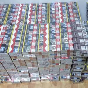 Peste 4.500 de pachete cu ţigări descoperite de polițiștii de frontieră giurgiuveni