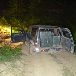 Peste 24.000 pachete cu țigări, confiscate la frontiera de nord