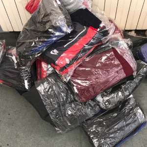 Bunuri în valoare de peste 300. 000 lei, susceptibile a fi contrafăcute, confiscate de polițiștii de frontieră din P.T.F. Giurgiu şi P.T.F. Calafat