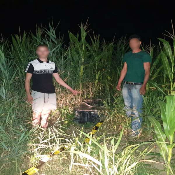 Ţigări de contrabandă descoperite de poliţiştii de frontieră ieşeni