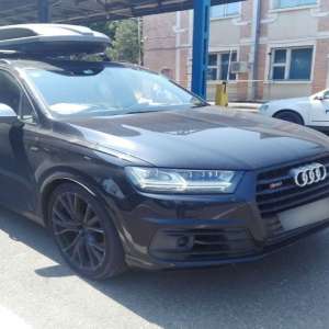 Autoturism, în valoare de 400.000 de lei, semnalat furat din Marea Britanie, depistat la controlul de frontieră