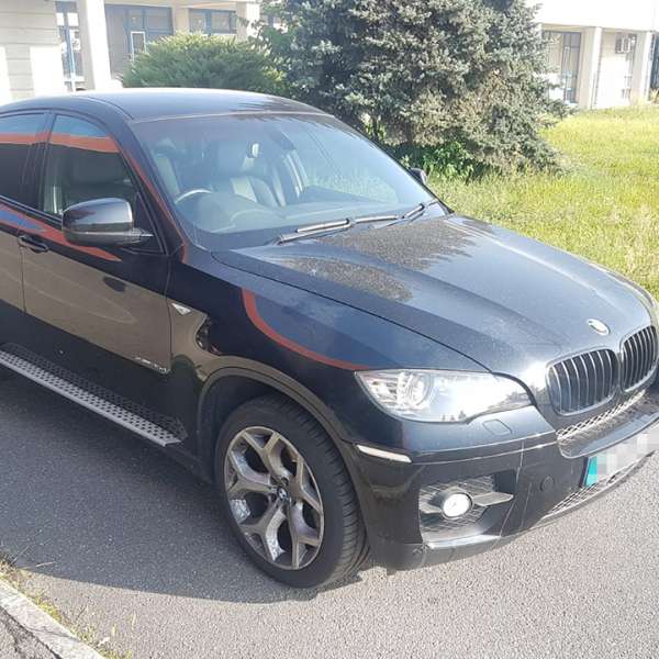 Autoturism căutat de autorităţile din Marea Britanie, descoperit de poliţiştii de frontieră în P.T.F. Borș