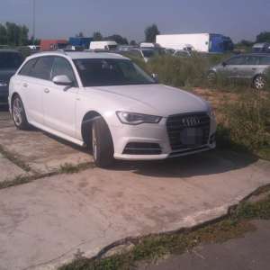 Autoturism căutat de autorităţile din Italia,  descoperit la P.T.F. Petea