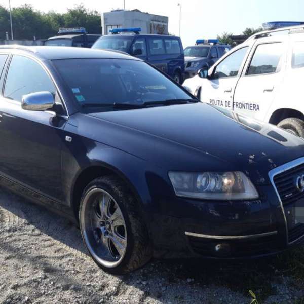 Autoturism căutat de autorităţile din Franța, descoperit la P.T.F. Petea