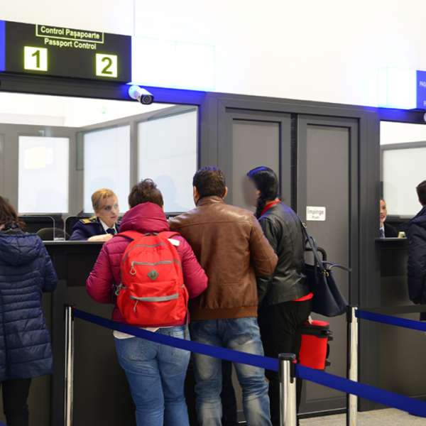 Cetățean român, căutat de autoritățile italiene, depistat pe Aeroportul Internațional „George Enescu’’ Bacău