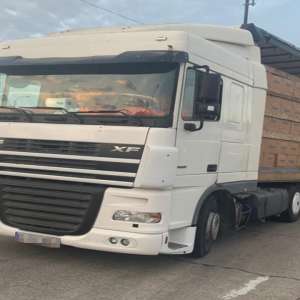 Aproximativ 40.000 de flacoane cu parfum, susceptibile a fi contrafăcute, confiscate de polițiștii de frontieră giurgiuveni