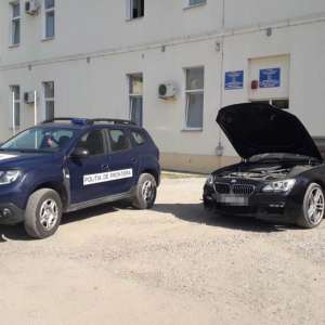 BMW în valoare de 40.000 de euro, căutat de autorităţile din Marea Britanie, descoperit în Borșa