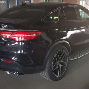 Autoturism căutat de autorităţile din Franța, depistat de poliţiştii de frontieră de la P.T.F. Borș