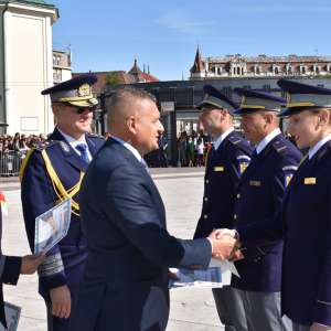 O nouă promoţie de absolvenţi, debutează ca poliţişti de frontieră