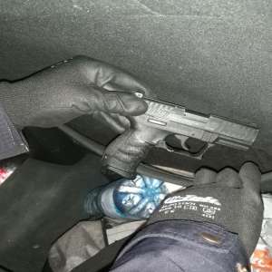 Armă neletală și muniția aferentă, descoperite la P.T.F. Albiţa