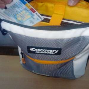 Carte de identitate falsă ascunsă în bagaj, descoperită la controlul de frontieră