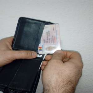 Depistat la volan, cu permis de conducere necorespunzător