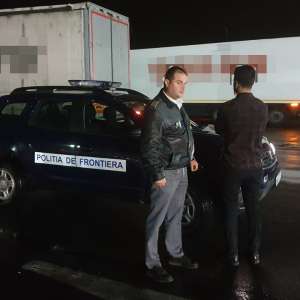 Cetăţean turc, arestat preventiv pentru traficarea unui conaţional