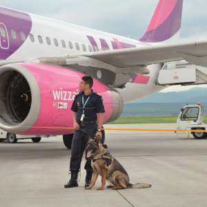 Aeroportul Internaţional Sibiu, o parte din istoria recentă a României