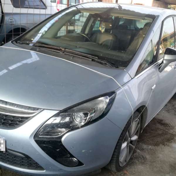 Autoturism căutat de autoritățile din Marea Britanie, indisponibilizat de poliţiştii de frontieră timișeni