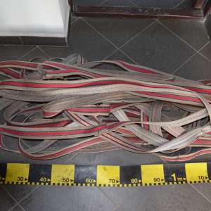 Urmăriri în trafic, focuri de armă, peste 26.600 pachete cu țigări de contrabandă confiscate