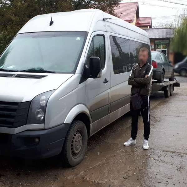 Depistat la volan, cu permis de conducere necorespunzător