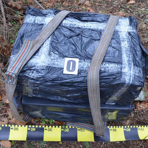 Aproximativ 12.000 pachete cu țigări confiscate la frontiera de nord