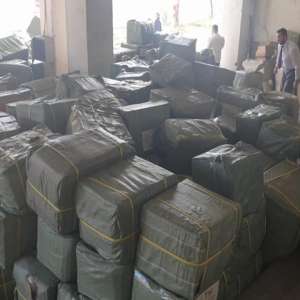 Bunuri în valoare de 4.000.000 euro, susceptibile a fi contrafăcute, confiscate la P.T.F. Giurgiu