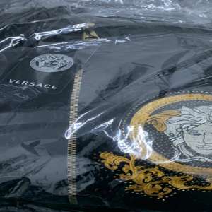 Textile, încălţăminte şi parfumuri, susceptibile a fi contrafăcute, descoperite de polițiștii de frontieră giurgiuveni