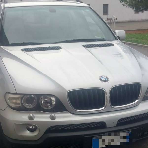 Autoturism căutat de autoritățile din Italia, indisponibilizat de poliţiştii de frontieră