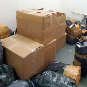 Bunuri în valoare de aproximativ 350.000 lei, susceptibile a fi contrafăcute, confiscate la P.T.F. Giurgiu